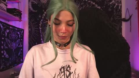 Snapshot of nyx_murtualer chatting on 01/16/26, 02:10 nyx murtualer online show from 01/16/26, 02:10