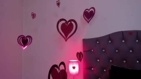 Snapshot of nyx_nayla chatting on 02/12/25, 08:49 online show from 02/12/25, 08:49
