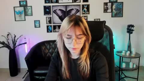 Snapshot of nyxcalderra chatting on 05/21/26, 10:00 Nyx online show from 05/21/26, 10:00