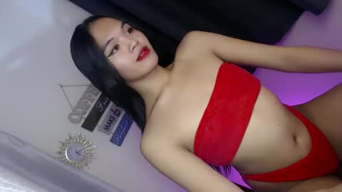 ITS ME NYXIEE online show from 11/30/25, 06:01