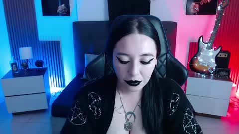 Nyx online show from 04/17/26, 12:08