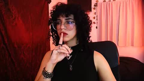 Snapshot of nyxxei chatting on 02/02/26, 11:36 Nyxxei online show from 02/02/26, 11:36