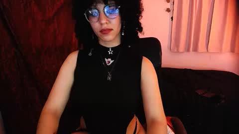 Snapshot of nyxxei chatting on 02/03/26, 06:22 Nyxxei online show from 02/03/26, 06:22