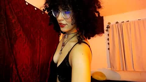 Snapshot of nyxxei chatting on 02/10/26, 12:15 Nyxxei online show from 02/10/26, 12:15