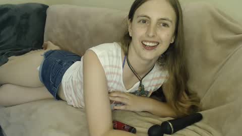 Stef  Derek online show from 02/09/25, 03:43