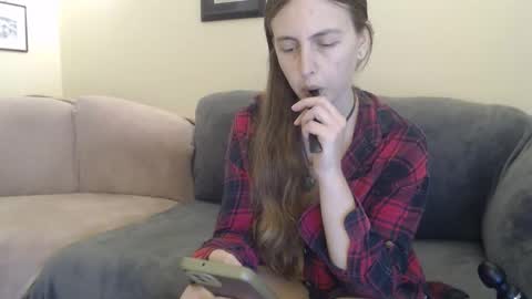 Snapshot of nzplaytime chatting on 02/16/26, 01:24 Stef Derek online show from 02/16/26, 01:24