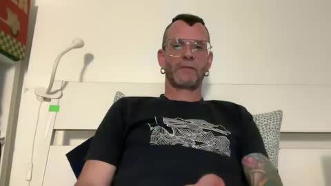 Jonathan Deep online show from 05/17/26, 07:10
