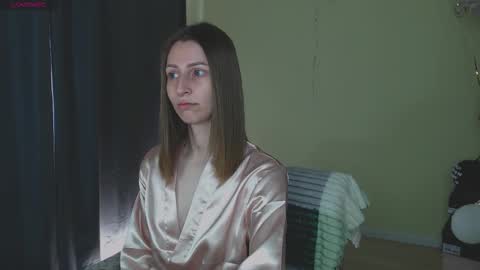Snapshot of oaklyndobson chatting on 09/14/25, 11:53 Oaklyn online show from 09/14/25, 11:53