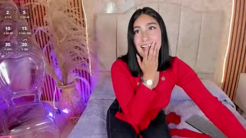 Snapshot of oasisensier chatting on 11/04/25, 04:28 MAILY online show from 11/04/25, 04:28