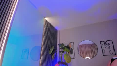 Snapshot of obscenexxx chatting on 12/04/25, 06:12 Rubby online show from 12/04/25, 06:12