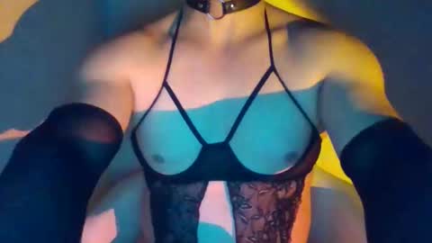 Snapshot of obscuraboy chatting on 01/16/26, 10:36 Doxy online show from 01/16/26, 10:36