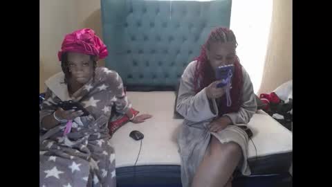 obsessedmimi online show from 05/15/26, 09:49