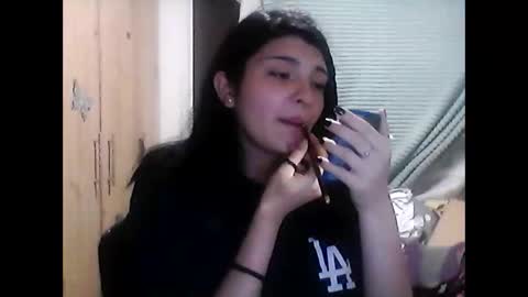 Snapshot of obsidianorchid_ chatting on 12/17/25, 11:33 obsidianorchid_ online show from 12/17/25, 11:33