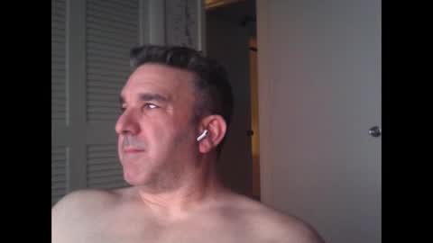 Ocean online show from 01/05/25, 03:43