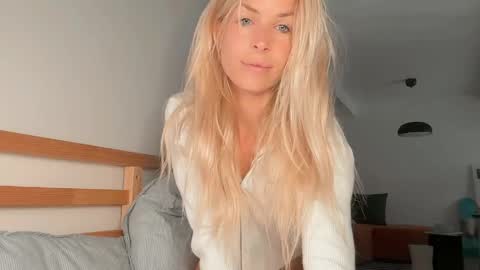 Snapshot of ocicat chatting on 04/08/26, 09:53 hi im Janasmall boobs big heart warm pussy online show from 04/08/26, 09:53