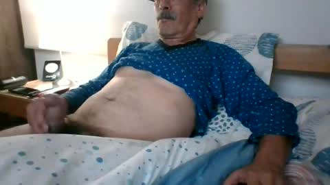 ocorrea online show from 06/17/26, 03:53