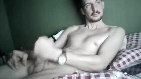 Snapshot of octobot2 chatting on 03/21/26, 10:24 octobot2 online show from 03/21/26, 10:24