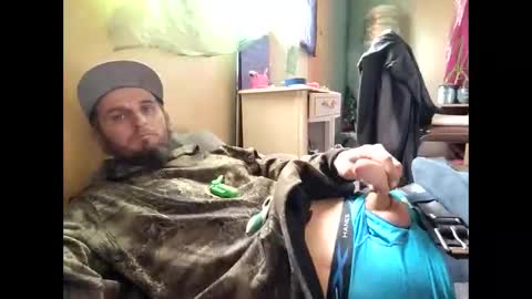 oddjuggla online show from 11/18/25, 06:45