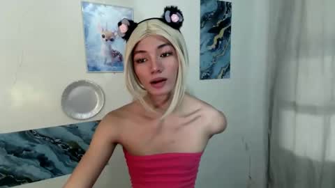 Snapshot of odelaxox1 chatting on 06/03/26, 05:10 Odela online show from 06/03/26, 05:10