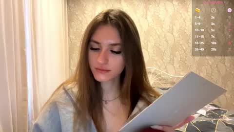 Mia online show from 11/24/25, 09:09