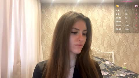 Mia online show from 11/27/25, 09:00