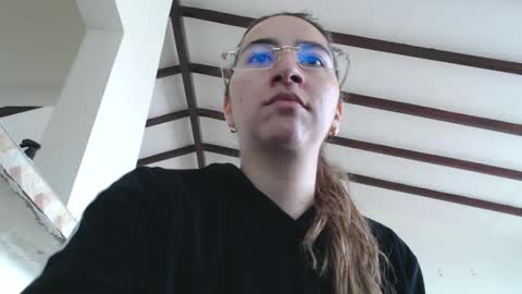 Val online show from 02/12/25, 01:37