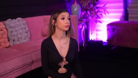 Odette online show from 02/17/26, 05:48