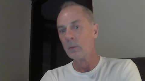 Snapshot of office_slr chatting on 12/28/24, 11:09 Officer online show from 12/28/24, 11:09