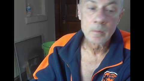 Officer online show from 04/26/26, 12:58