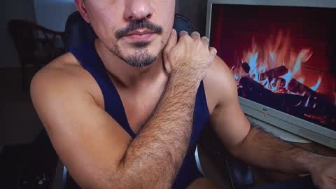 officeman7 online show from 12/17/24, 06:20