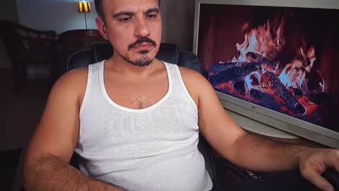 officeman7 online show from 12/28/24, 05:46