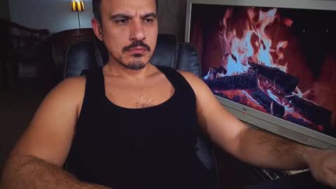 officeman7 online show from 01/12/25, 05:44