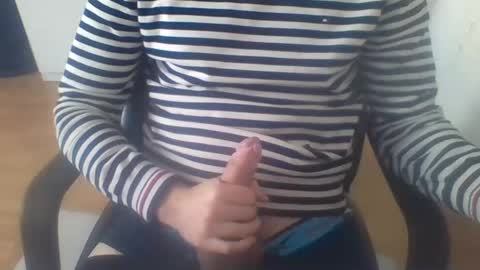 Snapshot of officersex_y chatting on 12/02/24, 10:50 officersex y online show from 12/02/24, 10:50