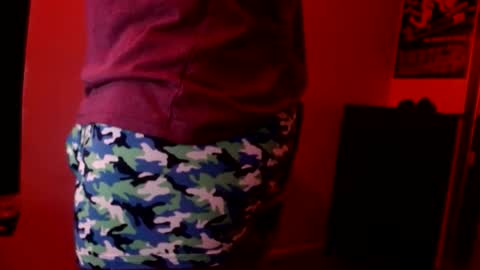 Snapshot of officialmoneyxxx chatting on 03/02/26, 03:08 Money online show from 03/02/26, 03:08