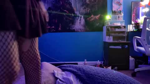 Snapshot of ofkyanite chatting on 12/18/25, 11:55 Kya online show from 12/18/25, 11:55