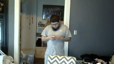 Snapshot of oflores77 chatting on 04/29/26, 05:52 oscar flores online show from 04/29/26, 05:52