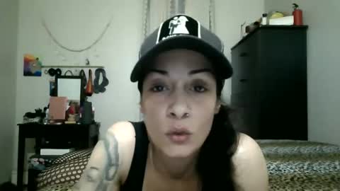Snapshot of oglitcouple chatting on 01/31/25, 04:03 Lit en Cama online show from 01/31/25, 04:03