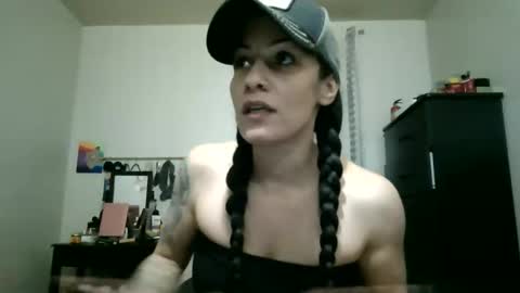 Snapshot of oglitcouple chatting on 10/23/25, 03:50 Lit en Cama online show from 10/23/25, 03:50