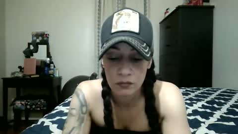 Lit en Cama online show from 12/14/25, 07:25