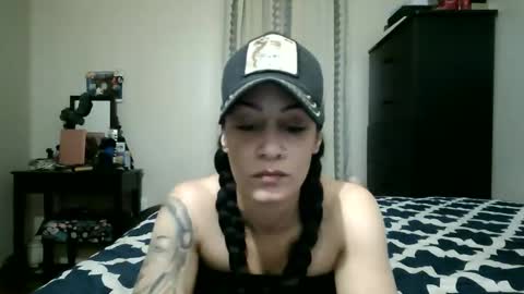 Snapshot of oglitcouple chatting on 01/14/26, 05:13 Lit en Cama online show from 01/14/26, 05:13