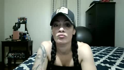 Snapshot of oglitcouple chatting on 01/15/26, 06:40 Lit en Cama online show from 01/15/26, 06:40