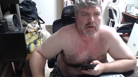 Snapshot of ogre57 chatting on 05/06/26, 03:17 Woman message me men do not make demands and dont ask for pm only ladies. online show from 05/06/26, 03:17