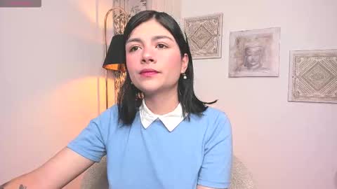 Snapshot of oh__holly chatting on 10/06/25, 01:14 Holly online show from 10/06/25, 01:14