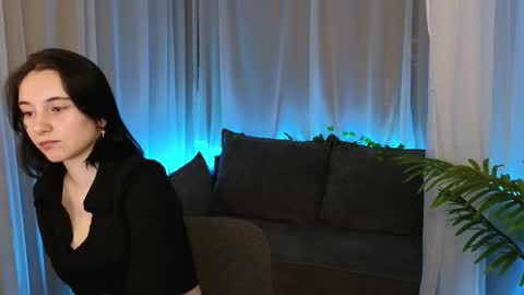 Snapshot of oh_kate_ chatting on 02/18/26, 01:56 oh_kate_ online show from 02/18/26, 01:56