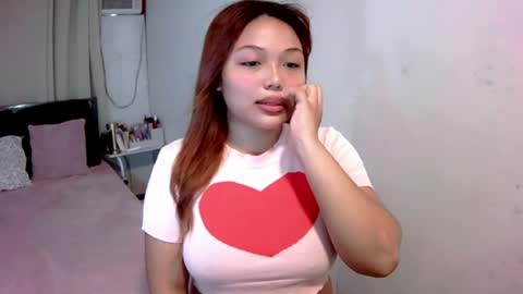 Snapshot of oh_my_lovingjoy chatting on 04/20/26, 12:35 oh_my_lovingjoy online show from 04/20/26, 12:35