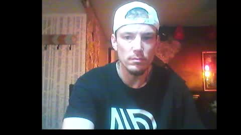 who dares  toss me some  tips lets have fun online show from 01/02/25, 02:00