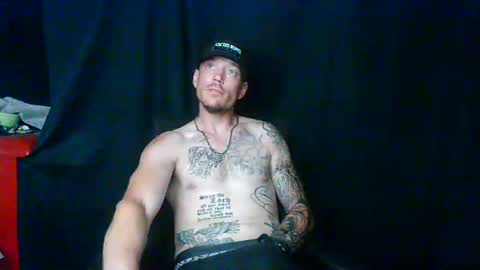 Snapshot of oh_you_know69 chatting on 06/22/26, 07:44 who dares toss me some tips lets have fun online show from 06/22/26, 07:44