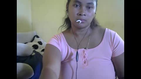 Snapshot of ohaniyh chatting on 12/15/25, 06:39 ohaniyh online show from 12/15/25, 06:39