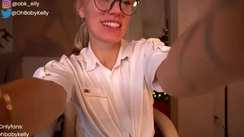 Kelly online show from 12/22/24, 01:01