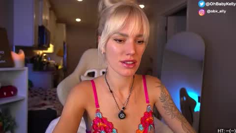 Kelly online show from 11/11/25, 02:11